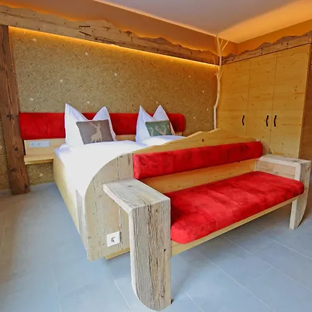 Naturpension Max-huette 3* ברייטנברון